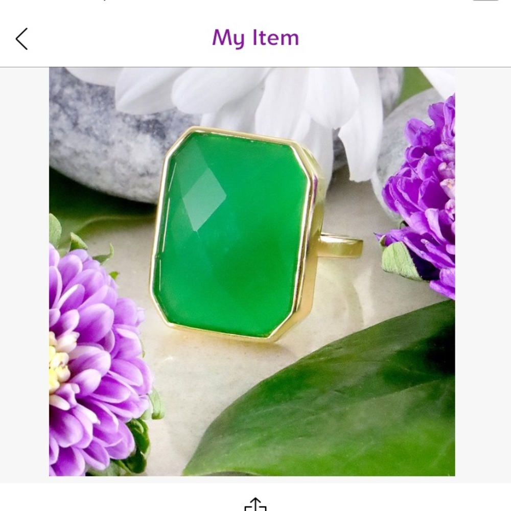 Green Chalecedony and 18k gold plated ring